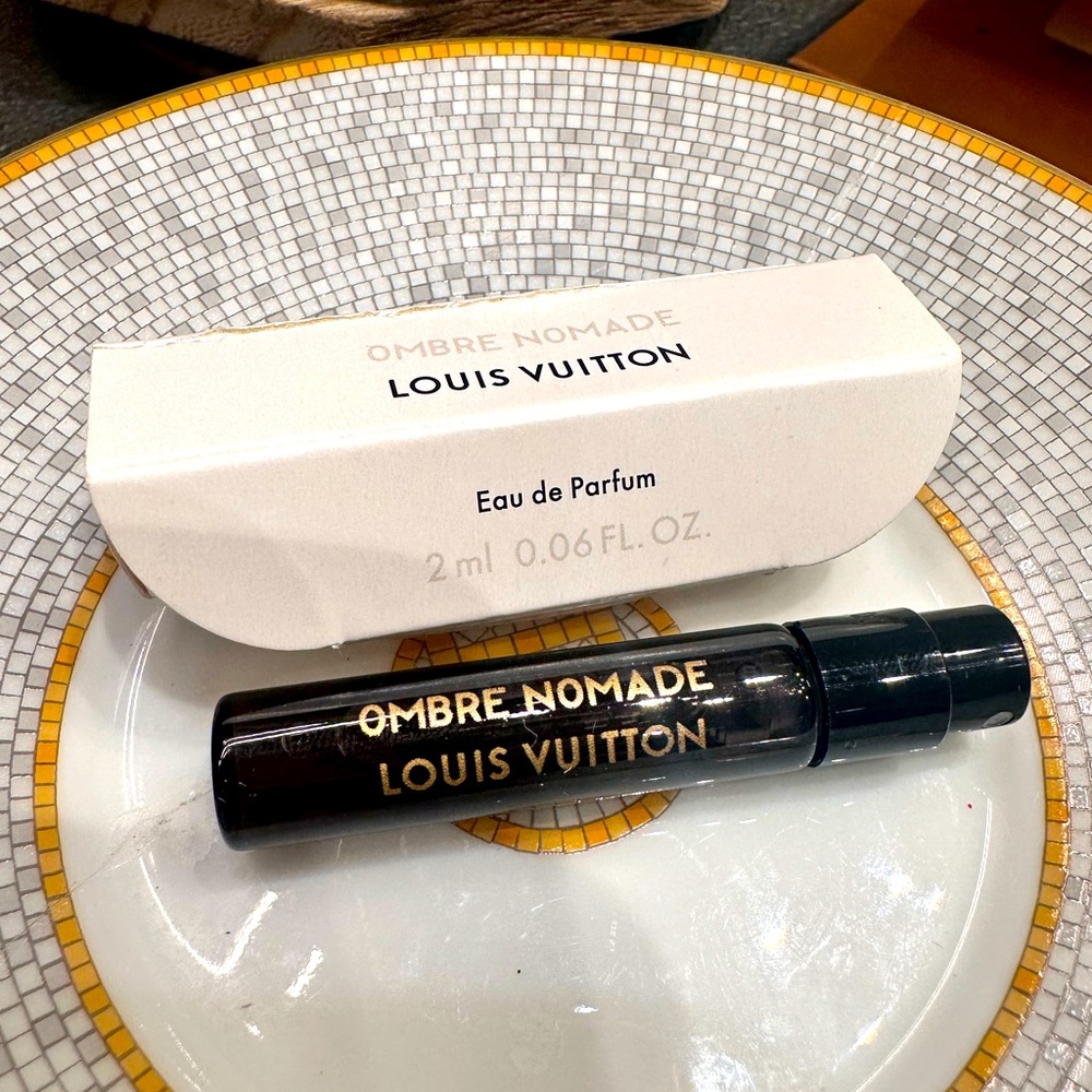LV ombré Nomade sample in box. Unisex